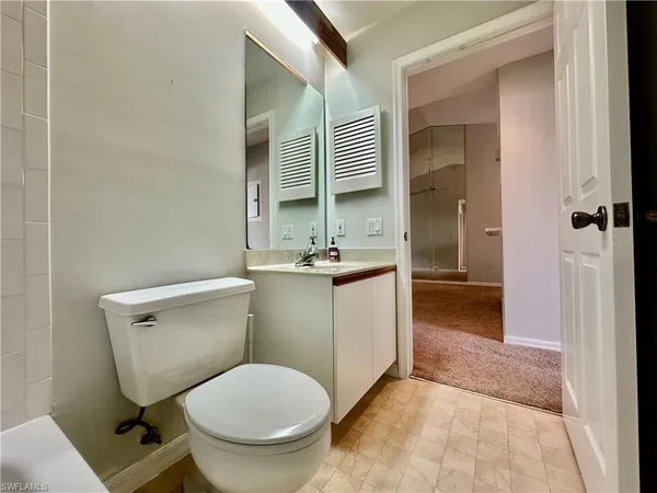 $1,650 | 137 Wading Bird Circle, Unit F204, Naples, FL 34110