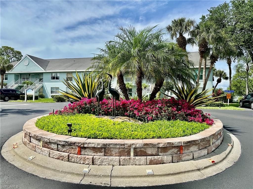137 Wading Bird Circle, Unit F204 Naples, FL 34110 - Photo 3 of 43