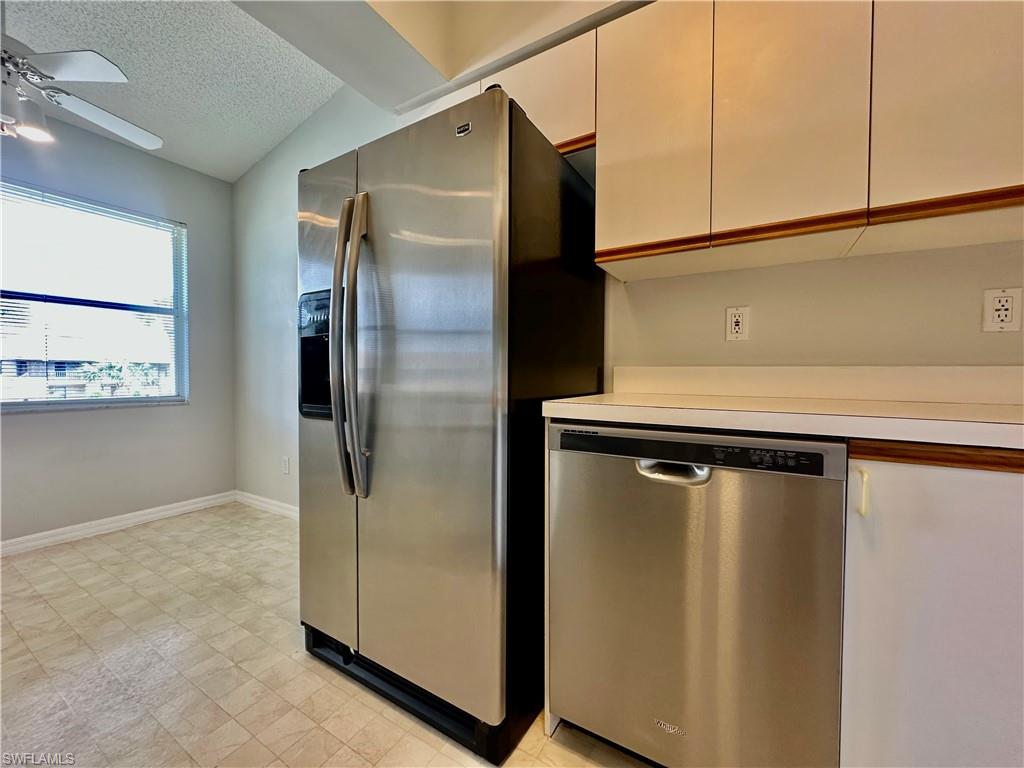 137 Wading Bird Circle, Unit F204 Naples, FL 34110 - Photo 8 of 43