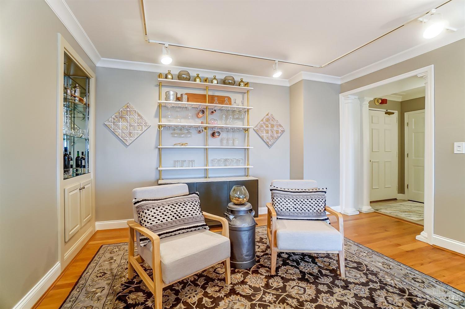 2444 Madison Road, Unit 1412 Cincinnati, OH 45208 - Photo 7 of 50