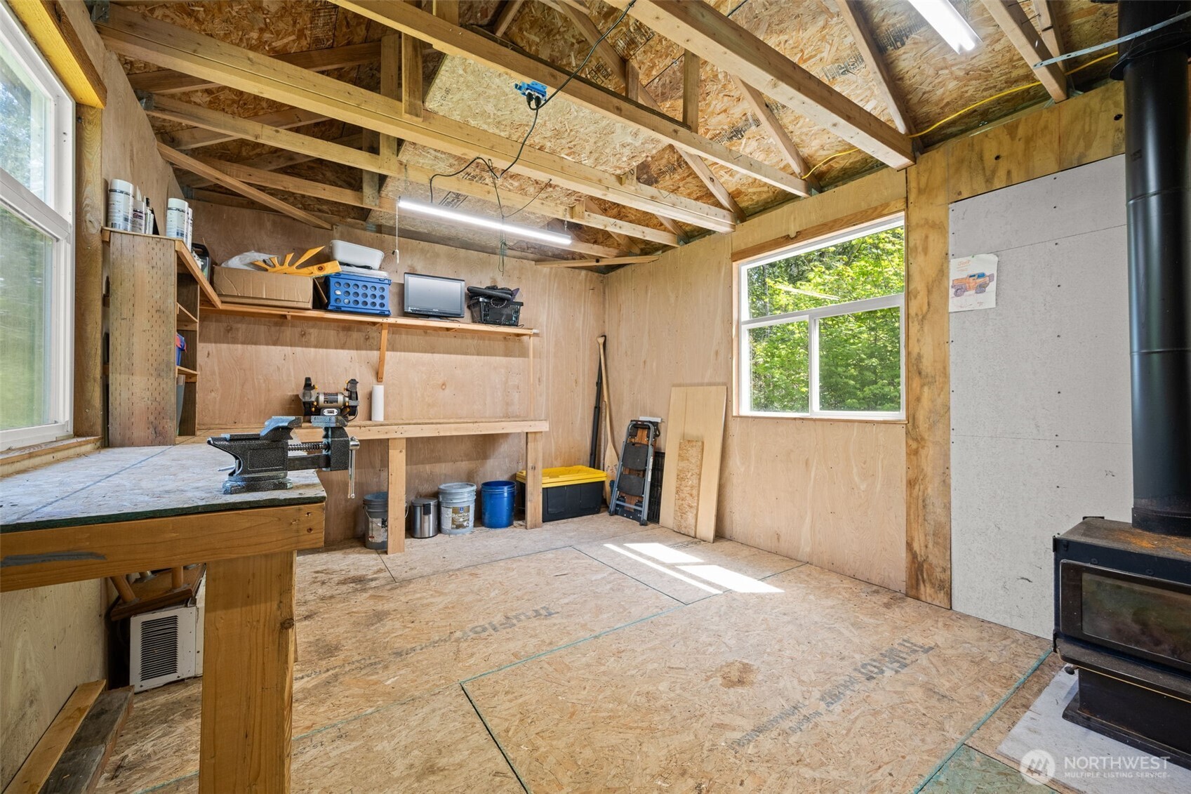 401 East Sunset Ridge Road Union, WA 98592 - Photo 26 of 37 a view of a kitchen with furniture and a kitchen