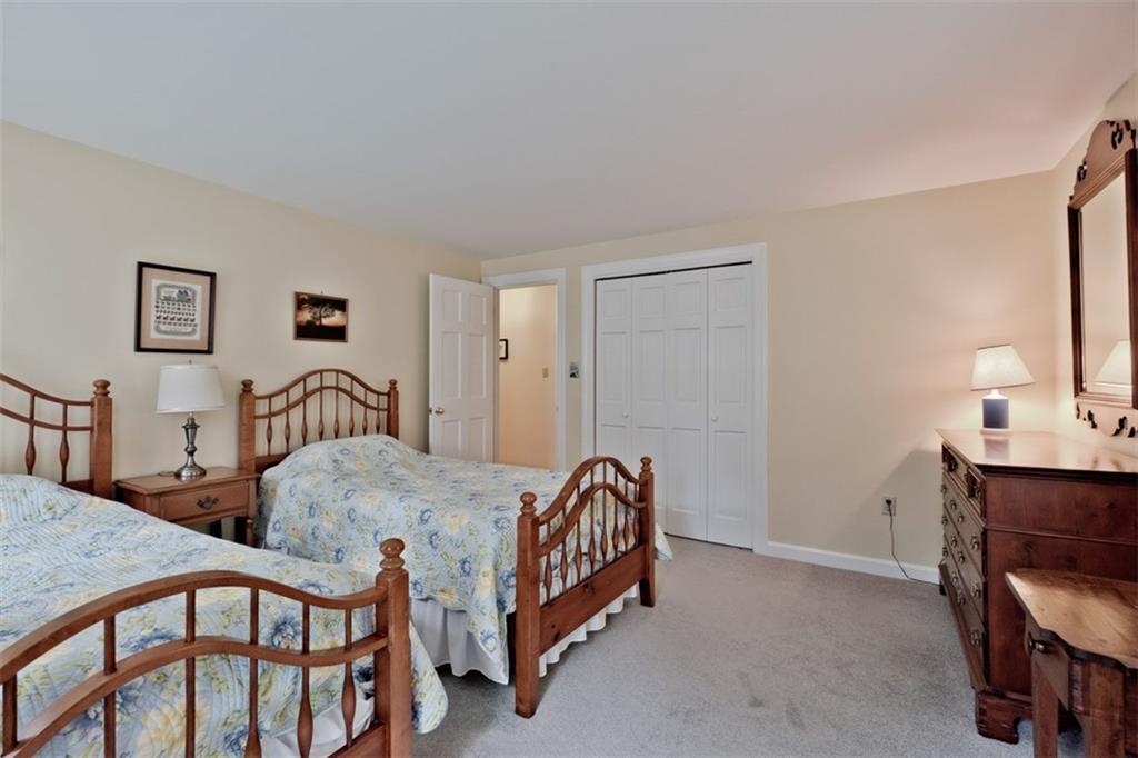 3 Harbor Ridge Road Freeport, ME 04032 - Photo 25 of 35 Another view of the guest bedroom