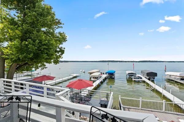 $1,790,000 | 11247 North E Wawasee Drive, Syracuse, IN 46567