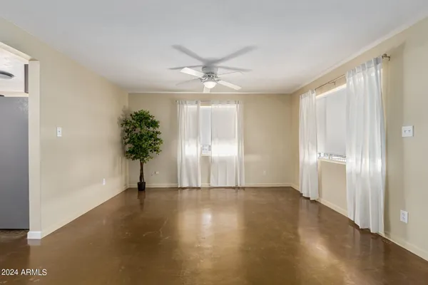 $1,800 | 9802 North 2nd Way, Phoenix, AZ 85020