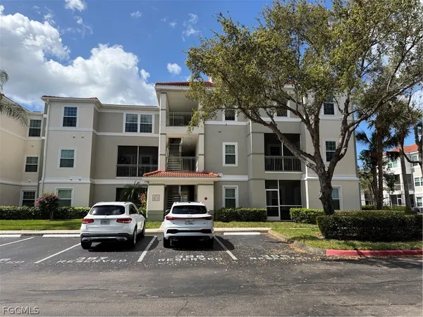 $1,575 | 23520 Walden Center Drive, Unit 309, Estero, FL 34134