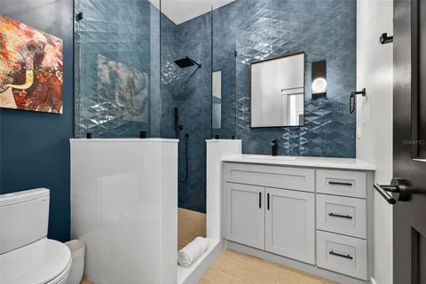 $1,425,000 | 2822 Burlington Avenue North, St. Petersburg, FL 33713