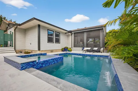 $1,425,000 | 2822 Burlington Avenue North, St. Petersburg, FL 33713