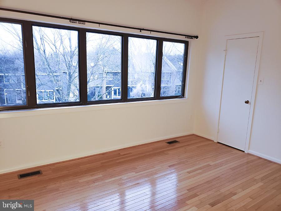 10993 Thrush Ridge Road Reston, VA 20191 - Photo 19 of 27