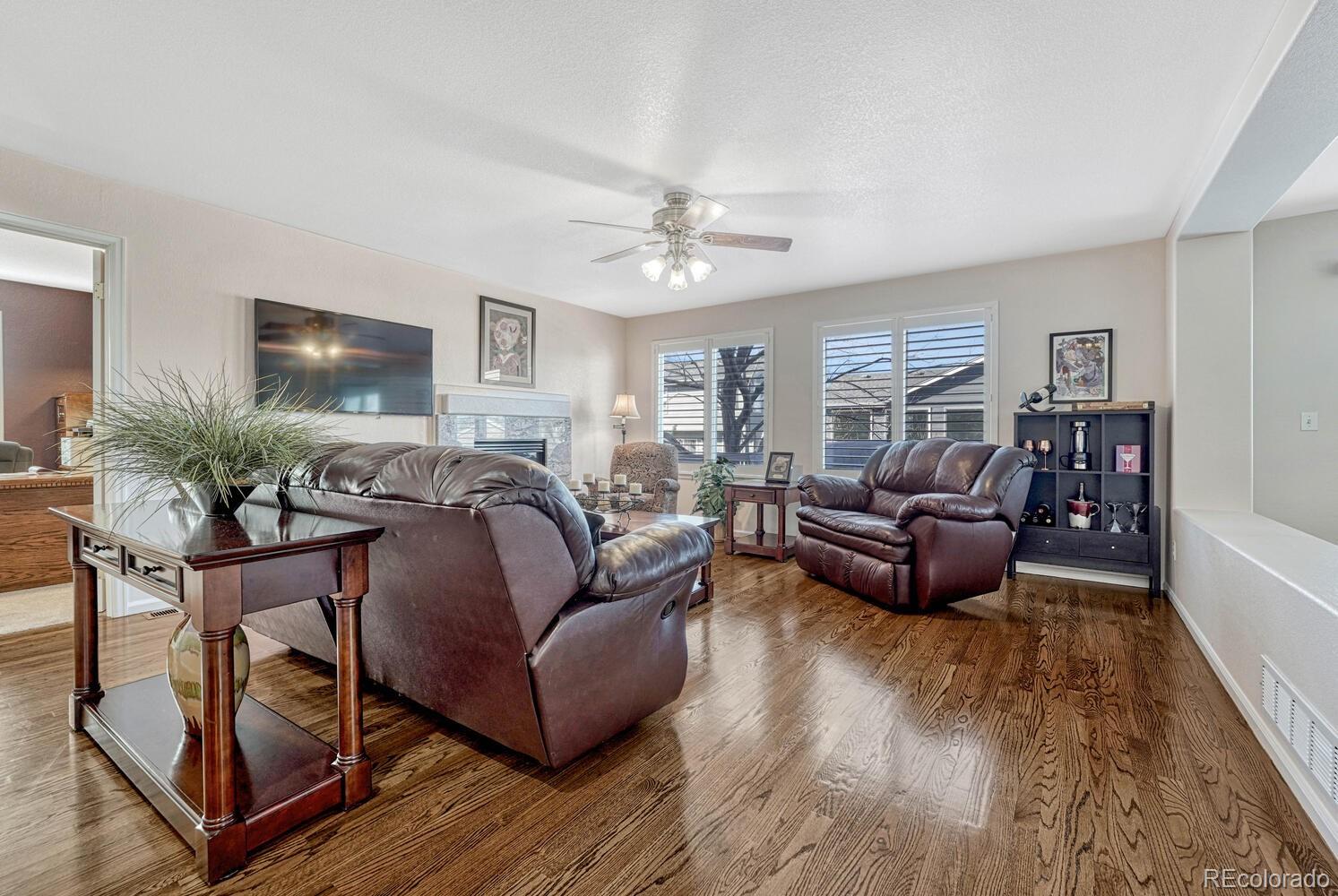 10073 Blackbird Place Highlands Ranch, CO 80130 - Photo 12 of 50