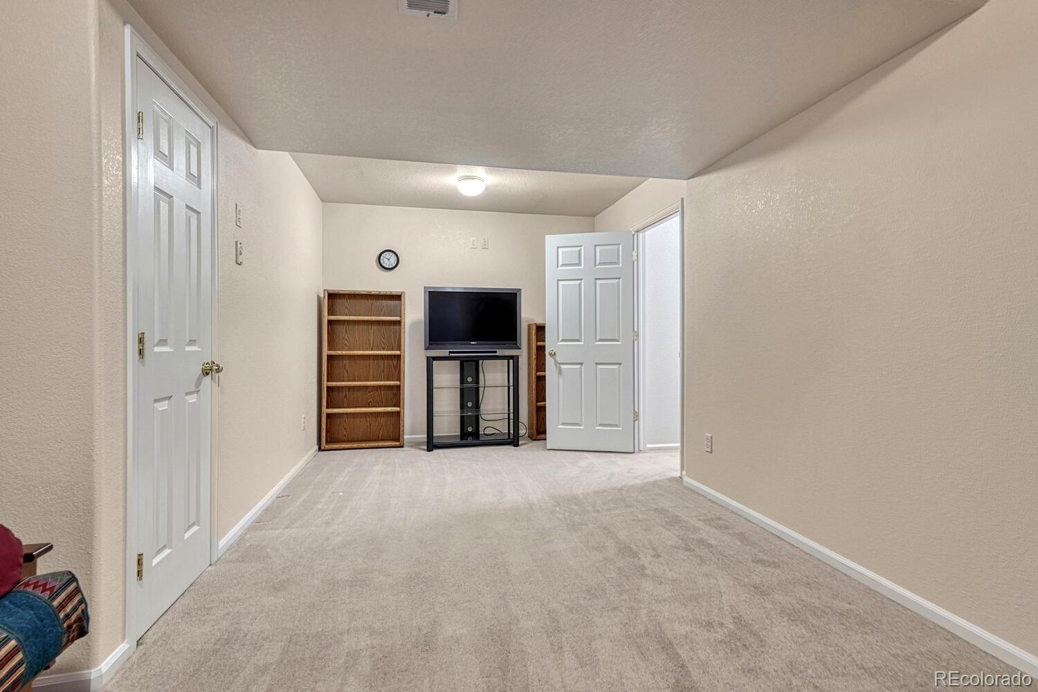 10073 Blackbird Place Highlands Ranch, CO 80130 - Photo 36 of 50