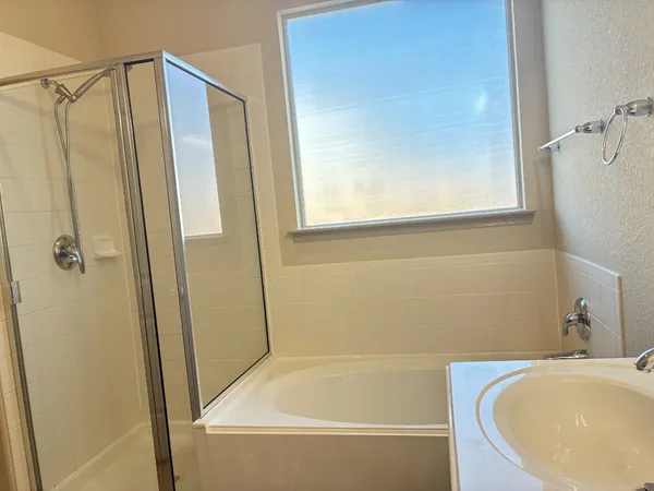 $2,400 | 6111 Grassy Haven Lane, Katy, TX 77494