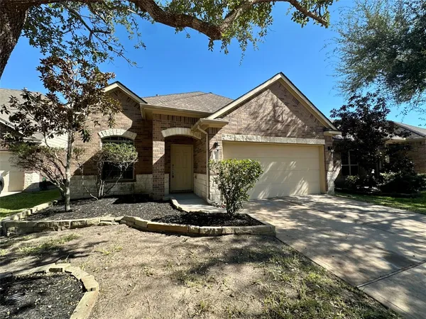 $2,400 | 6111 Grassy Haven Lane, Katy, TX 77494