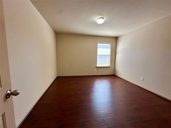 $2,400 | 6111 Grassy Haven Lane, Katy, TX 77494