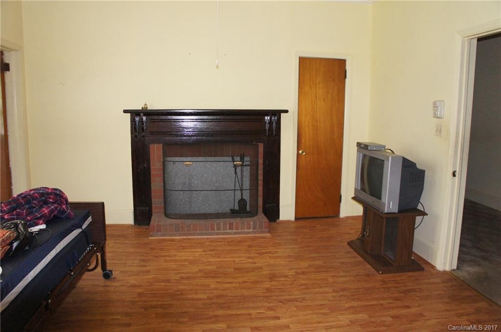 2961 Forbes Road Gastonia, NC 28056 - Photo 2 of 13 Gallery Image 2