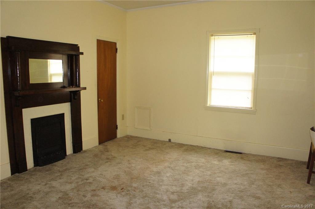 2961 Forbes Road Gastonia, NC 28056 - Photo 7 of 13 Gallery Image 7