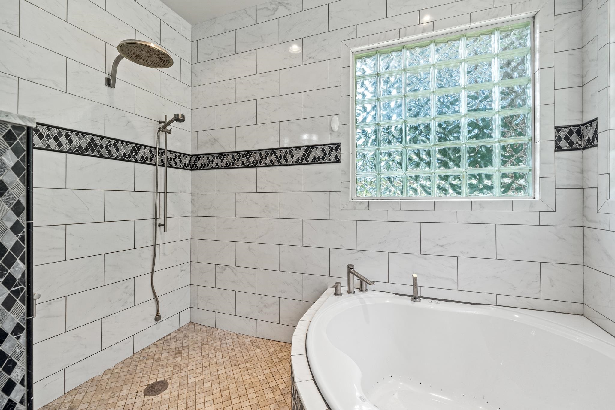 31568 Rhett Drive Daphne, AL 36527 - Photo 17 of 46