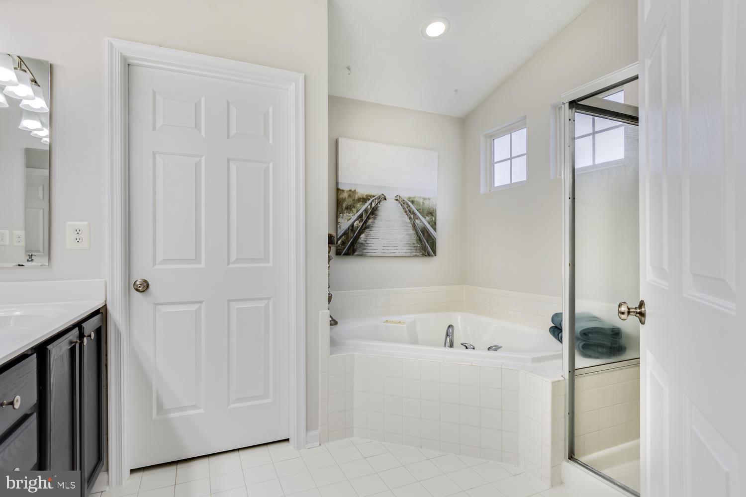 21 Lister Lane Ridgely, MD 21660 - Photo 14 of 30 Luxury master bath