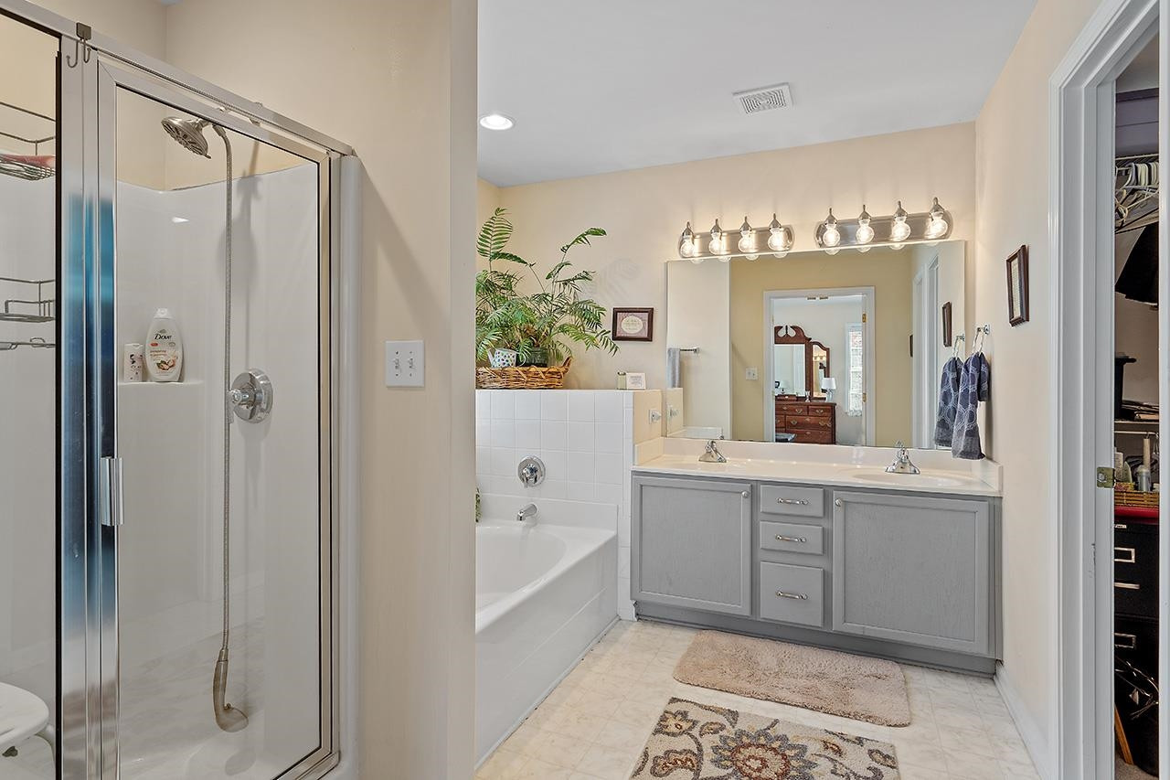 5632 Slide Rock Lane Raleigh, NC 27613 - Photo 5 of 37 Photo 5