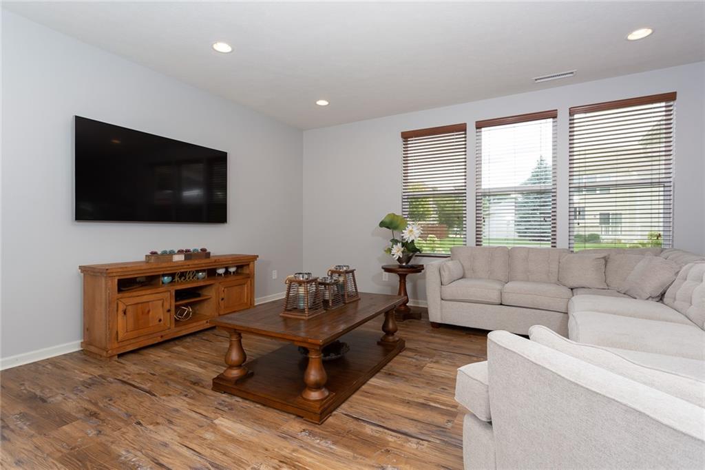 13213 Isle Of Man Way Fishers, IN 46037 - Photo 8 of 45