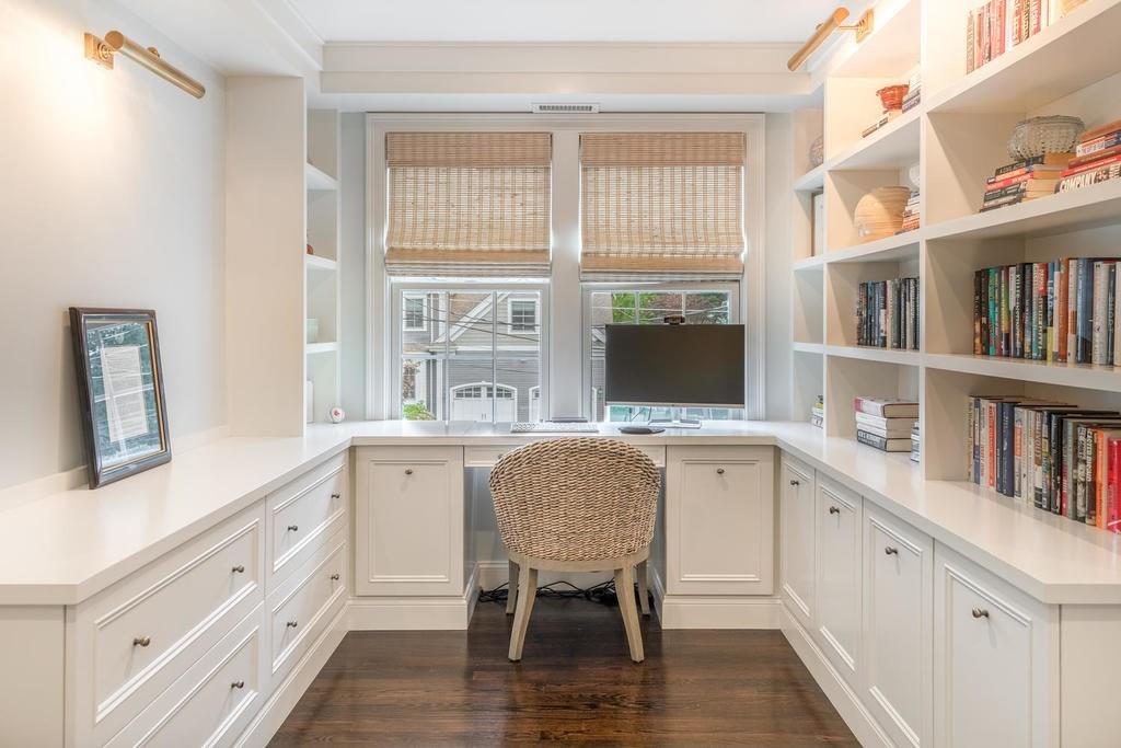 19 Rae Avenue Needham, MA 02492 - Photo 17 of 37 Gallery Image 17