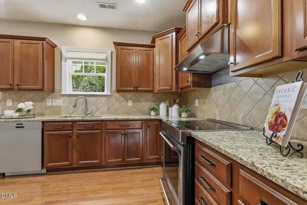 $600,000 | 1756 Laurel Park Place, Cary, NC 27511