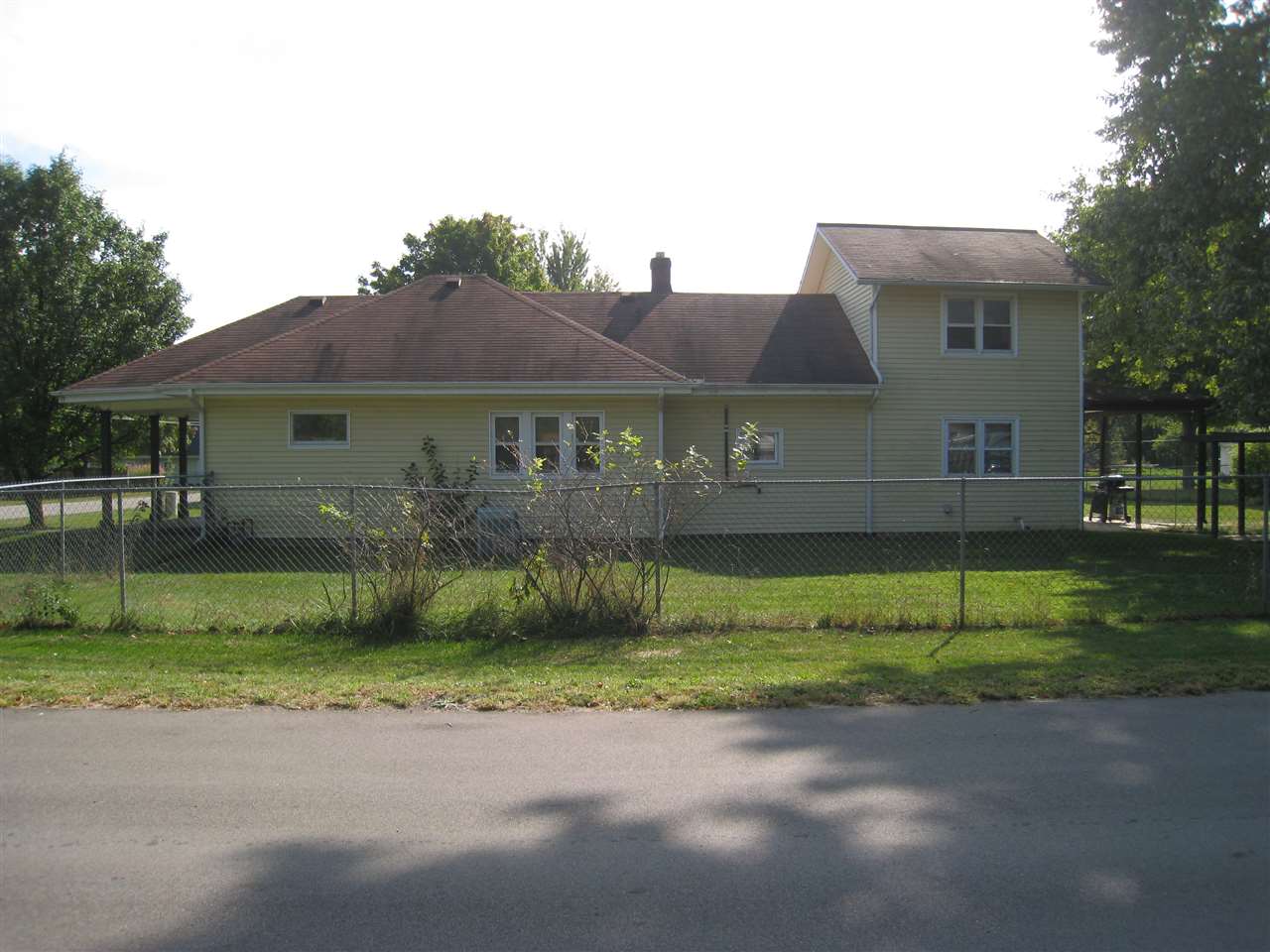 56777 Oak Road South Bend, IN 46619 - Photo 16 of 19 Gallery Image 16