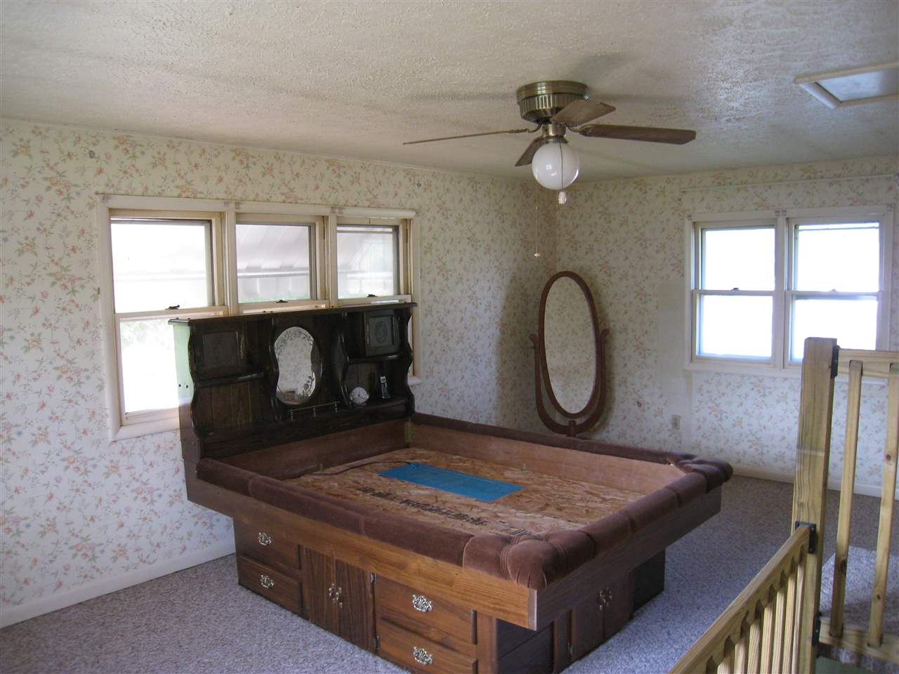 56777 Oak Road South Bend, IN 46619 - Photo 9 of 19 Gallery Image 9