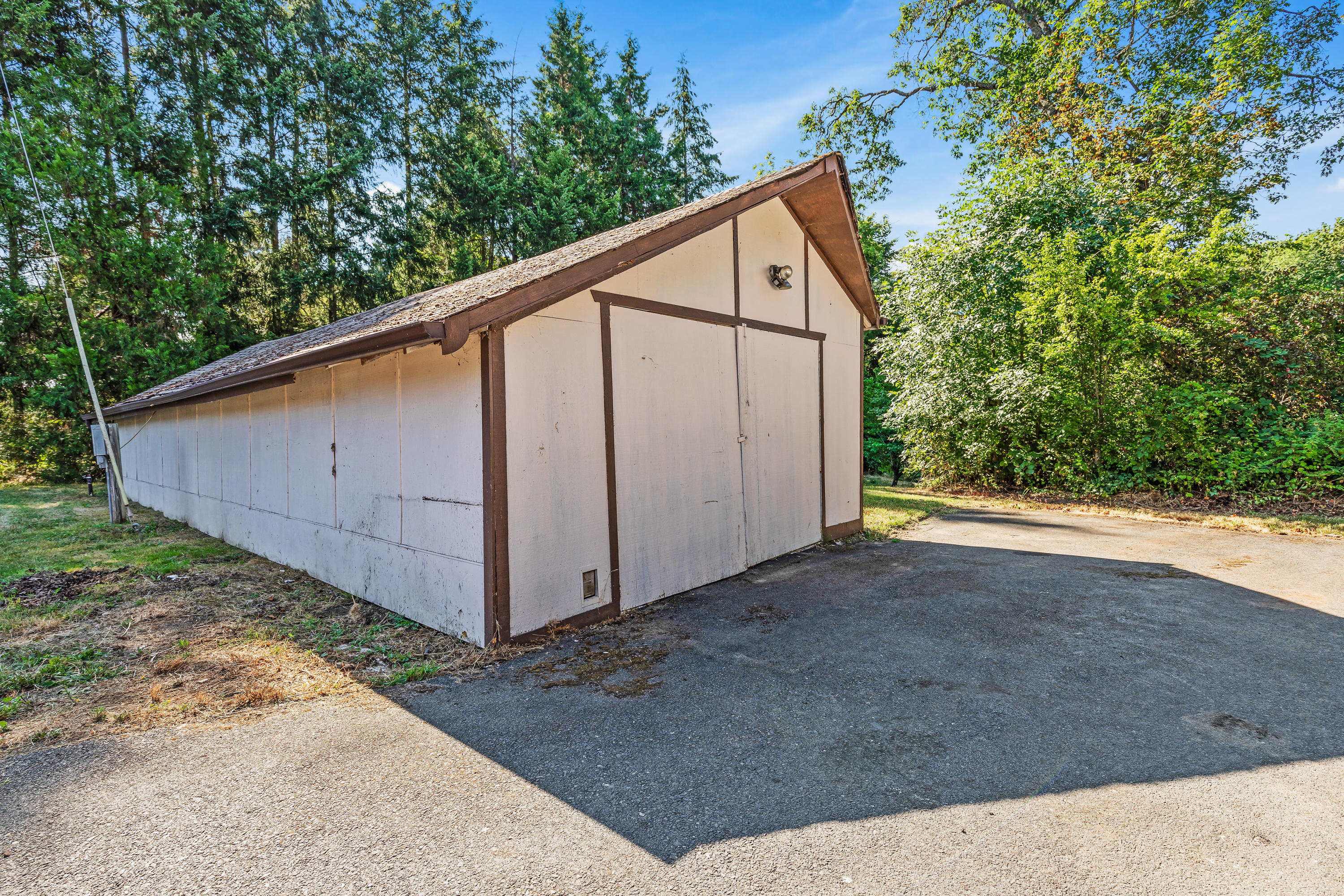 6745 North Applegate Road Grants Pass, OR 97527 - Photo 44 of 82 9R9A9425