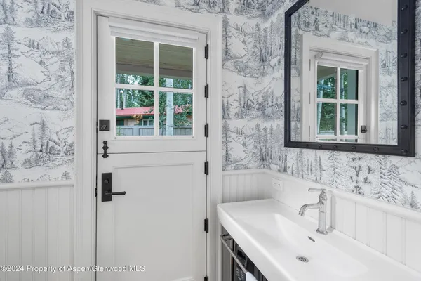 $100,000 | 1230 Snowbunny Lane, Aspen, CO 81611