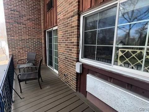 $2,600 | 1227 James Street, Syracuse, NY 13203