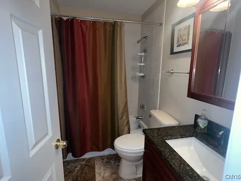 $2,600 | 1227 James Street, Syracuse, NY 13203