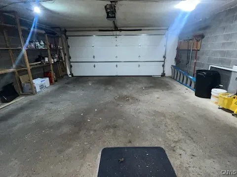 $2,600 | 1227 James Street, Syracuse, NY 13203