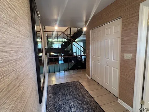 $2,600 | 1227 James Street, Syracuse, NY 13203