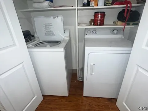 $2,600 | 1227 James Street, Syracuse, NY 13203