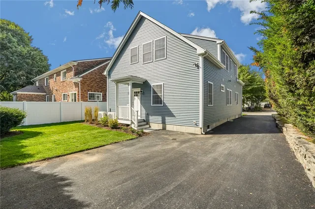 $449,000 | 117 Sharon Street, Unit 2, Providence, RI 02908