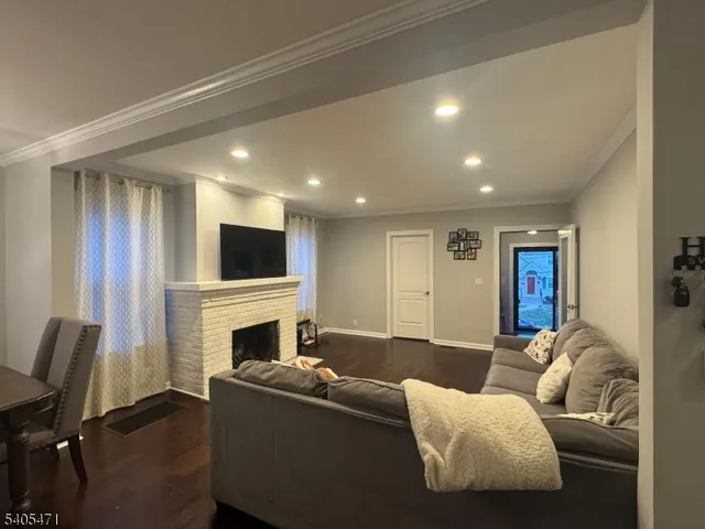 $599,999 | 835 Dixie Lane, Plainfield, NJ 07062