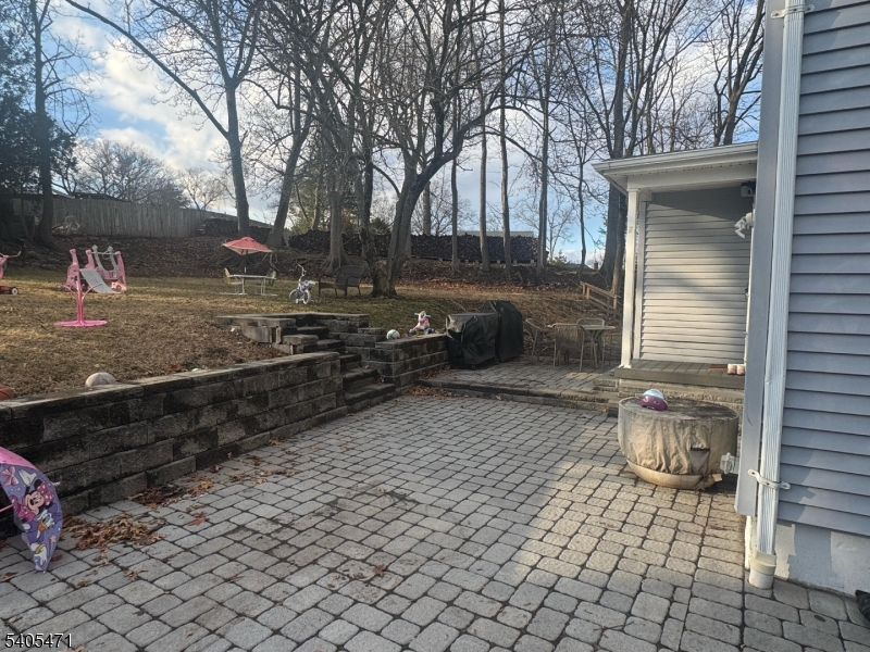 835 Dixie Lane Plainfield, NJ 07062 - Photo 4 of 37