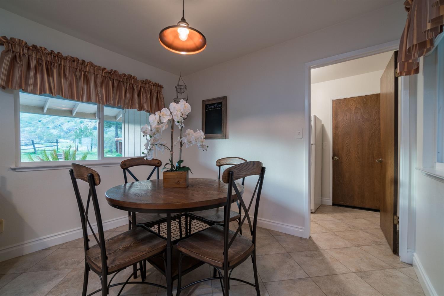 21546 Cherokee Road Clovis, CA 93619 - Photo 17 of 47 Gallery Image 17