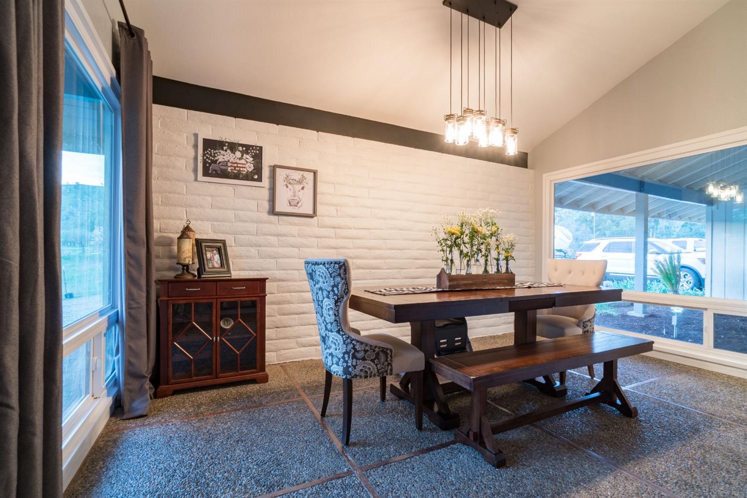 21546 Cherokee Road Clovis, CA 93619 - Photo 9 of 47 Gallery Image 9