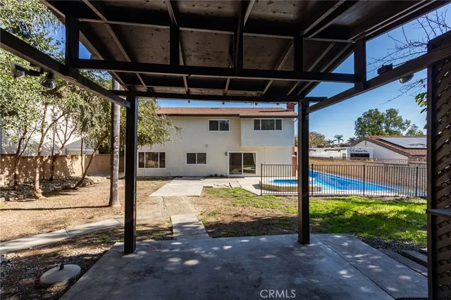 $1,100,000 | 1761 North Coolcrest Avenue, Upland, CA 91784