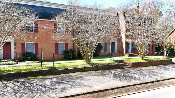 $3,250,000 | 350 South Pope Street, Athens, GA 30605