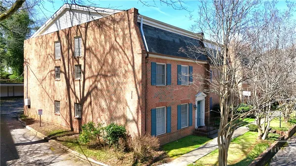 $3,250,000 | 350 South Pope Street, Athens, GA 30605