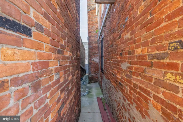 $1,800 | 508 Scott Street, Baltimore, MD 21230