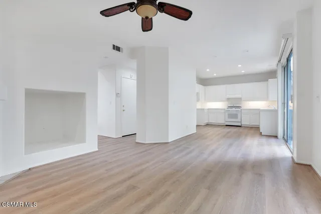 $4,395 | 663 Avenida Magdalena, Camarillo, CA 93010