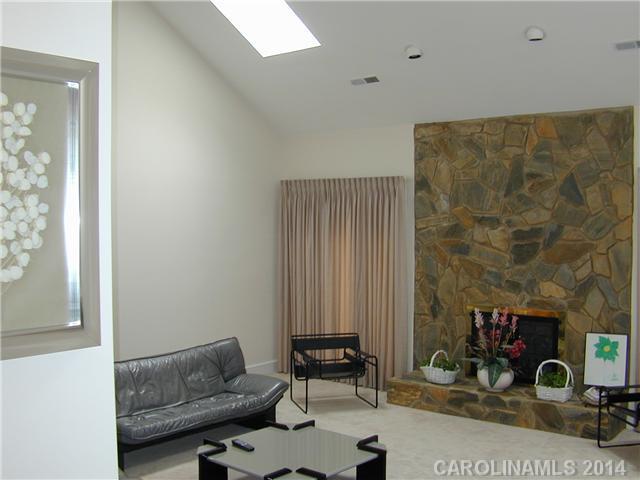 4110 Sharon View Road Charlotte, NC 28226 - Photo 5 of 16 Gallery Image 5
