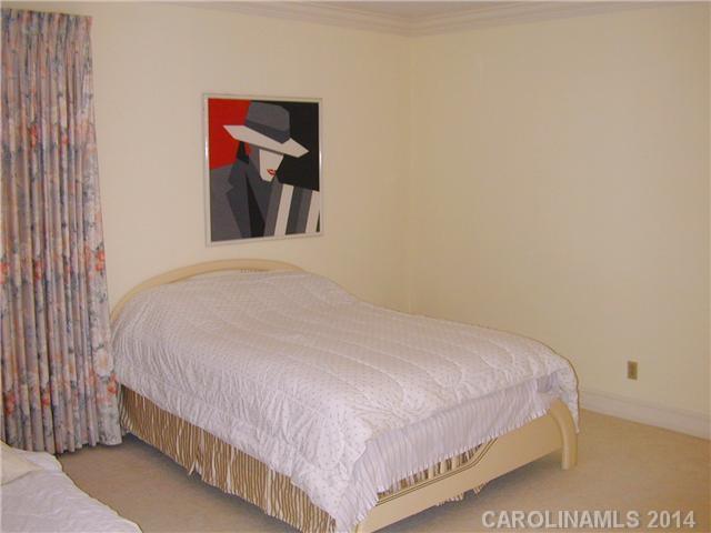 4110 Sharon View Road Charlotte, NC 28226 - Photo 10 of 16 Gallery Image 10