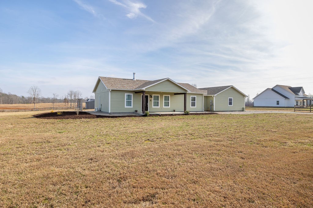 198 Beartown Road Loretto, TN 38469 - Photo 8 of 36 a house view with a outdoor space