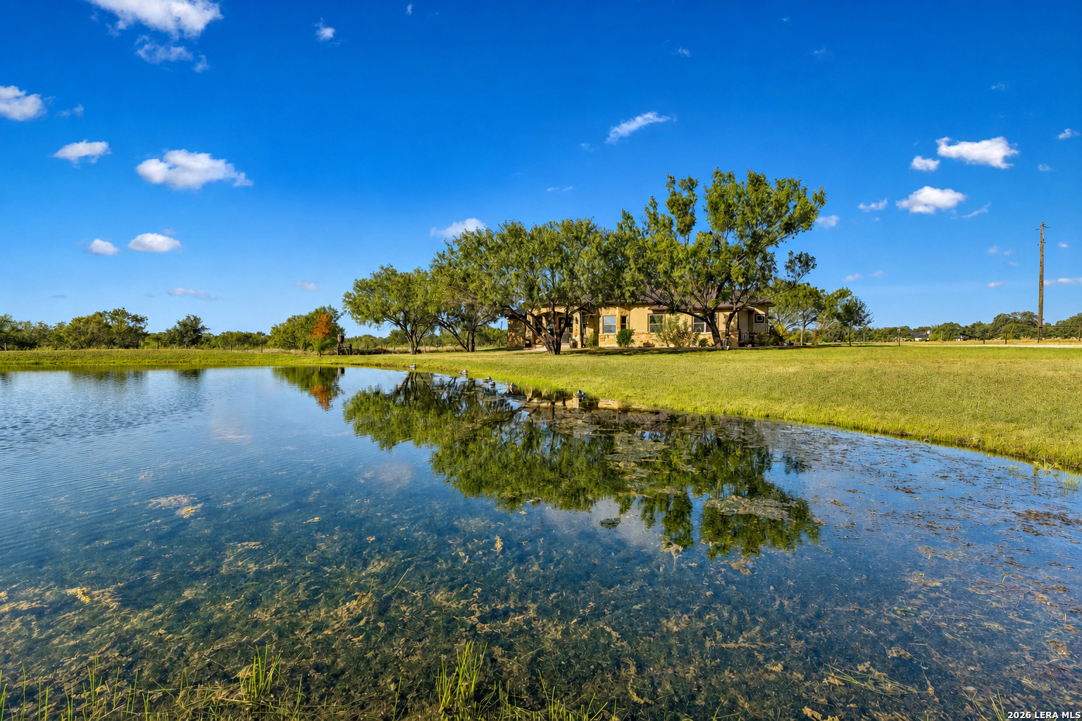 230 Casarez Road Pleasanton, TX 78064 - Photo 2 of 32 Gallery Image 2
