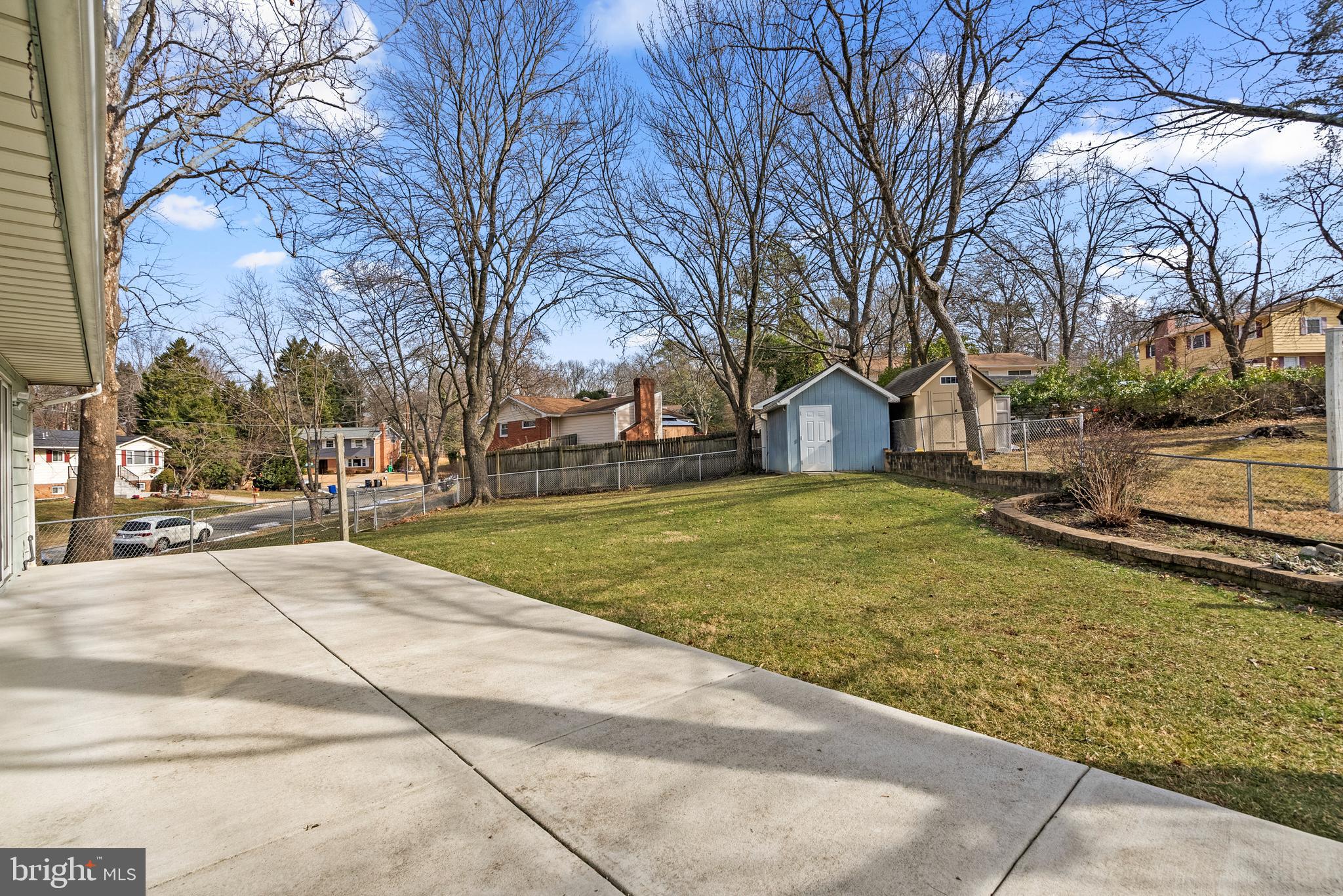11411 Indigo Drive Beltsville, MD 20705 - Photo 35 of 40 a view of yard with tree s