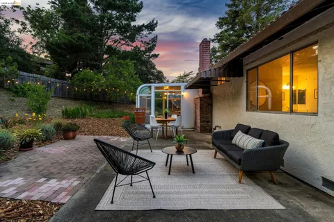 $895,000 | 5672 Torrey Pine Court, El Sobrante, CA 94803